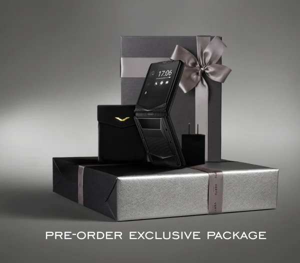 Quantum Flip Cyber Pre-Order Exclusive Package - Black